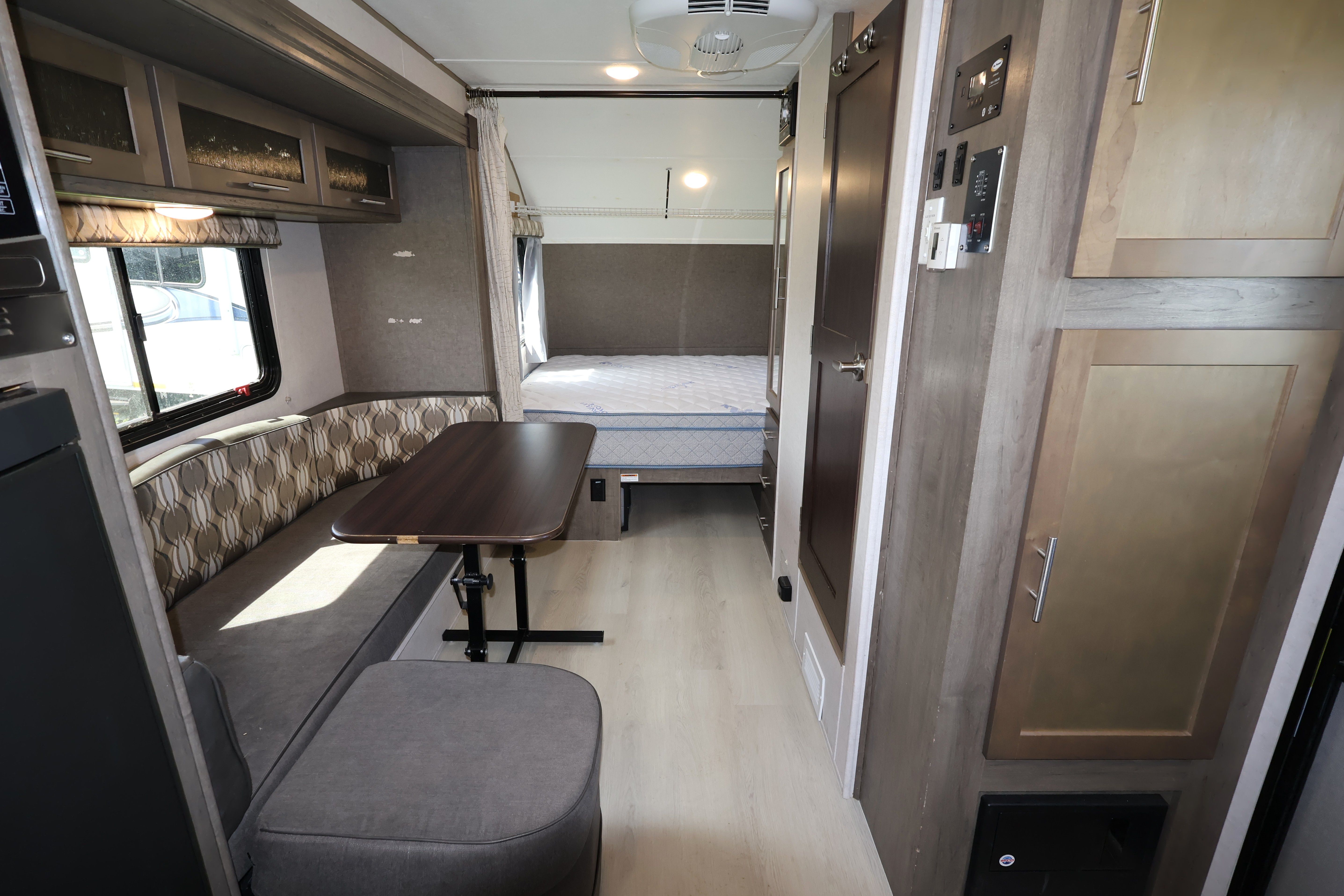 2018 R-POD RP179 by FOREST RIVER | Can-AmRVCentre - RVC Navigator